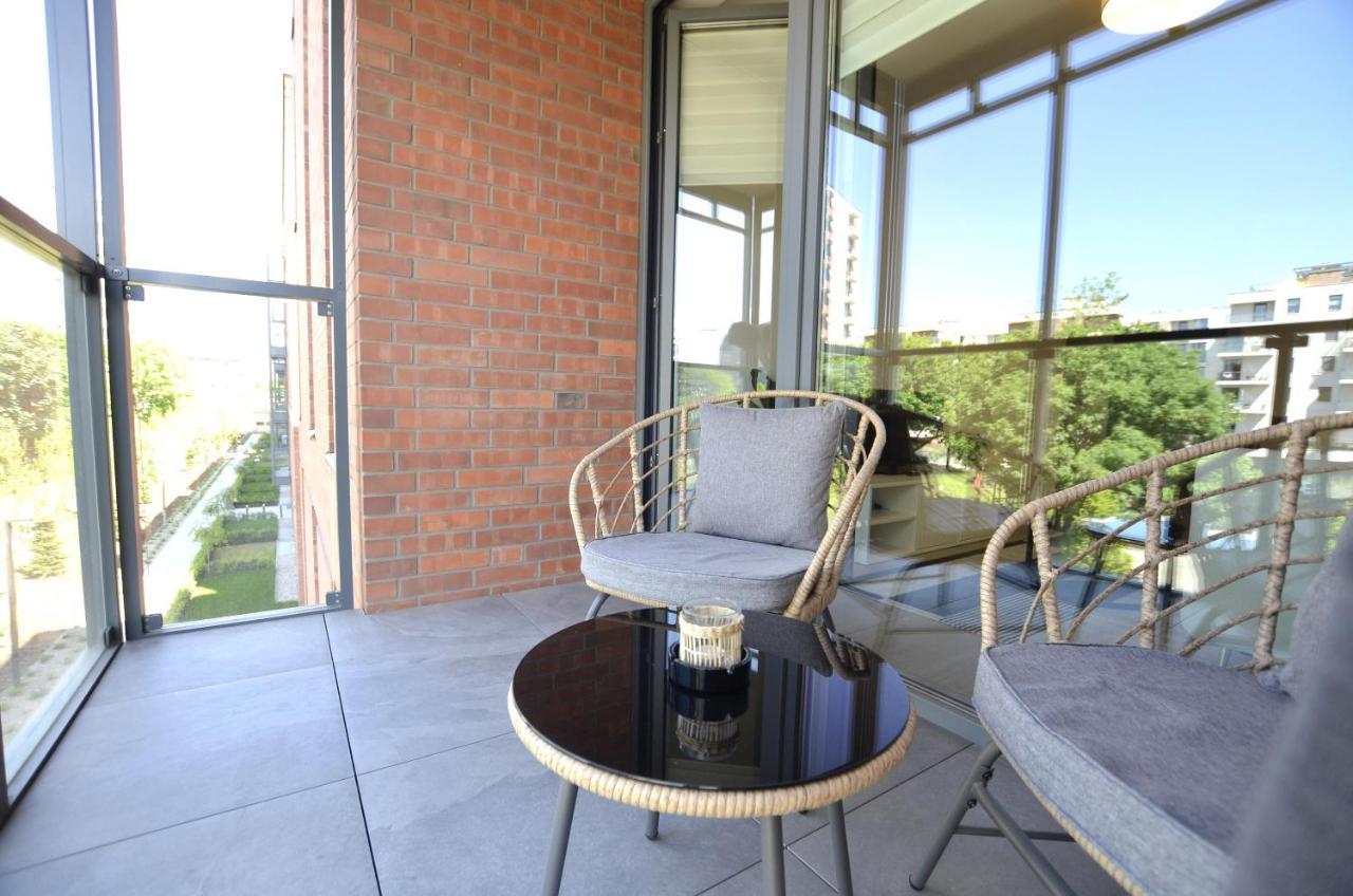 Green Estate Old Town Apartment, Private Parking, Balcony Gdansk Luaran gambar